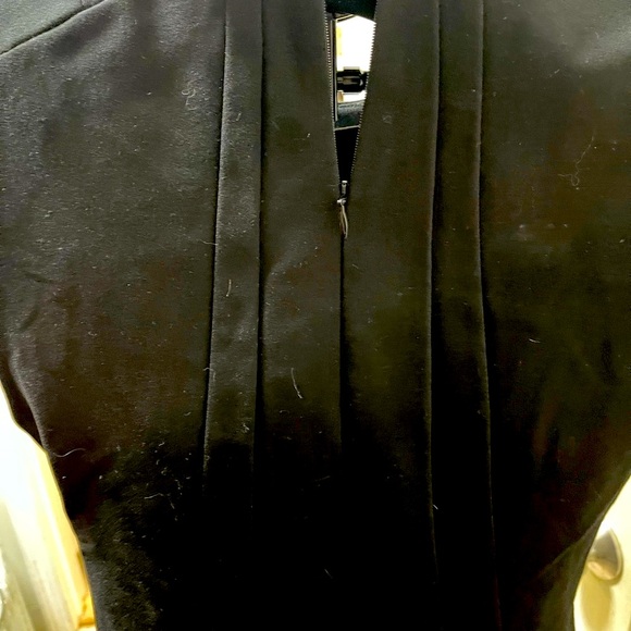 Zara black sleeveless top some stretch to it zips in back size L NWT - Picture 3 of 10